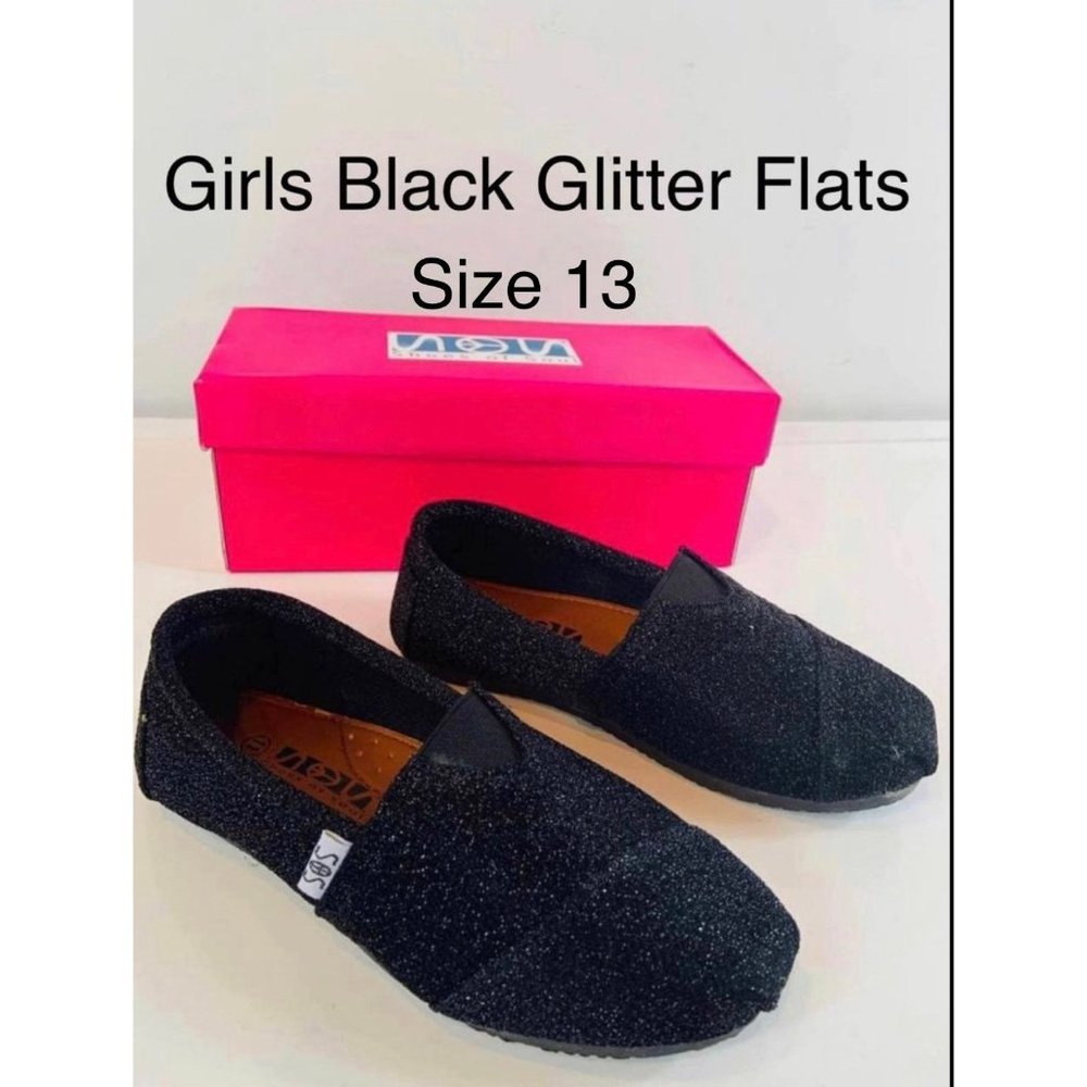 Brand New Girls Size 13 Black Glitter Flats